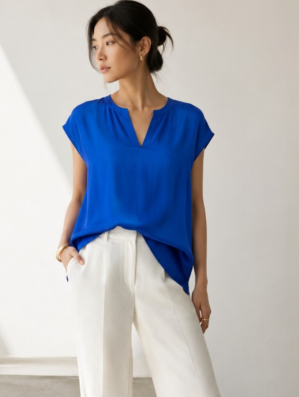 NWT SilkLand Royal Blue Pure SILK Split Neck Cap Sleeve Pullover Blouse Medium